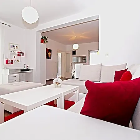 1363 Hotel